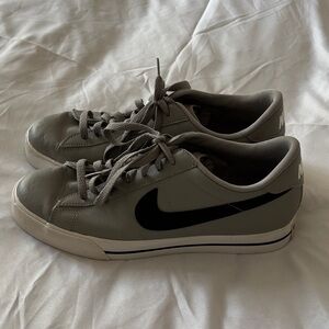 Nike Sweet Classic Men's Sneakers